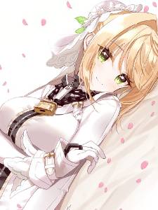 The villain queen eavesdropped on my inner thoughts and won't let me lie down?